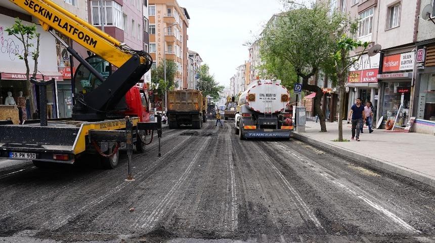 &Ccedil;orlu Belediyesinden asfalt sezonuna hazırlık