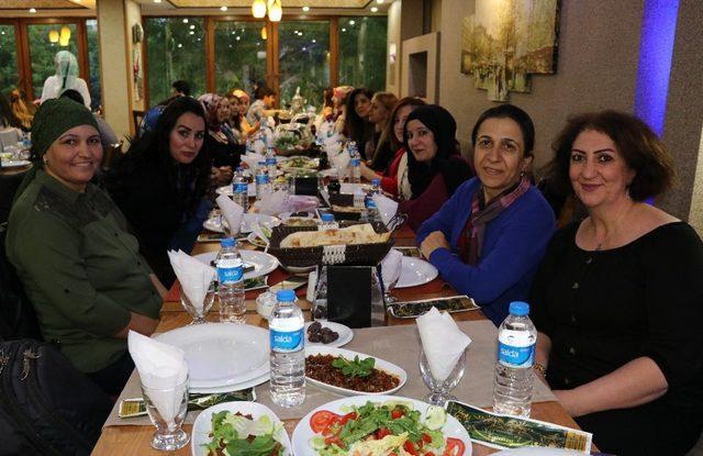Kadın girişimciler kadın STK’larla bir araya geldi