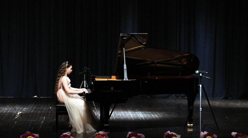 Trakya Üniversitesi’nde öğrencilerinden konser