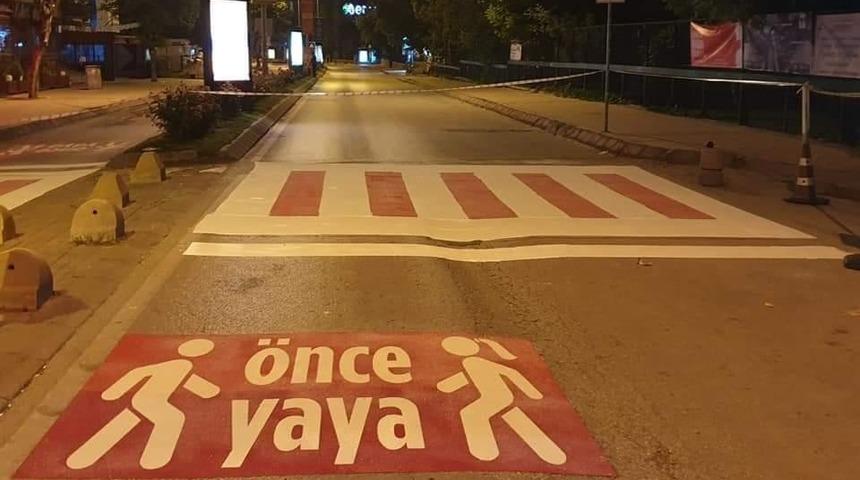 Edirne Belediyesi&rsquo;nden &lsquo;&ouml;nce yaya&rsquo; kampanyasına destek