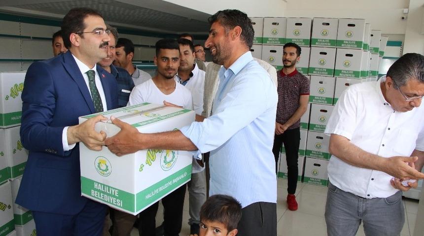 Canpolat &ccedil;&ouml;lyaklıların yanında