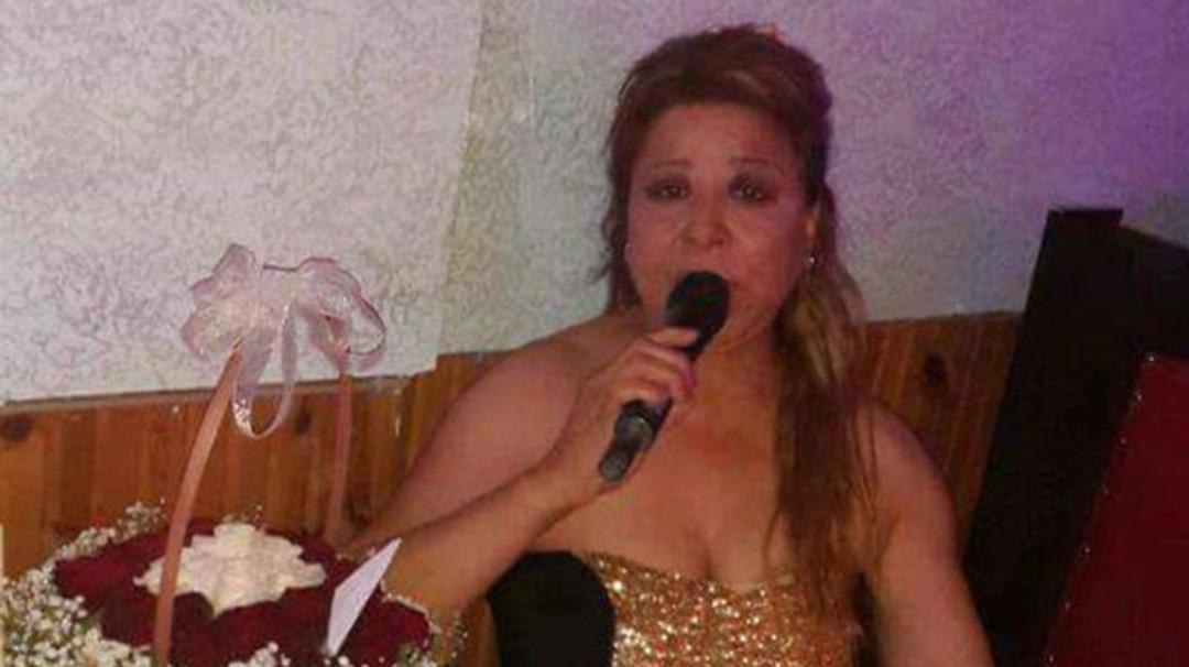 Adana'da ses sanat&ccedil;ısının cenazesini karıştırdılar