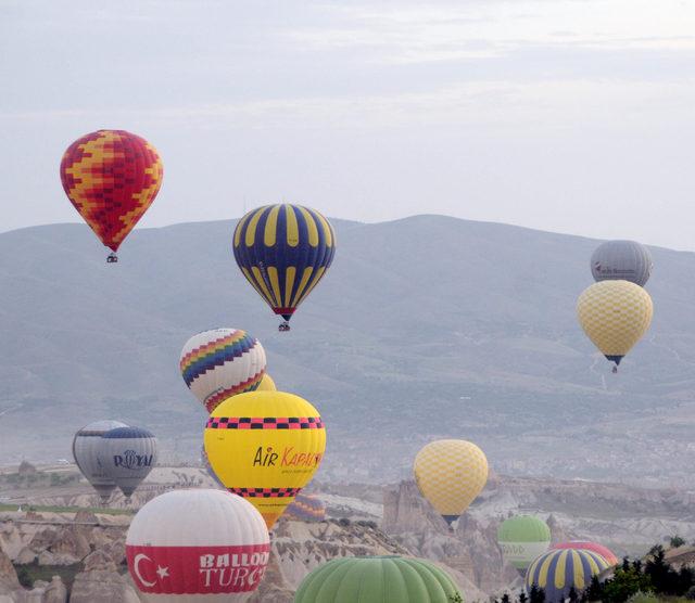 Bayramda sıcak hava balonu rezervasyonları doldu