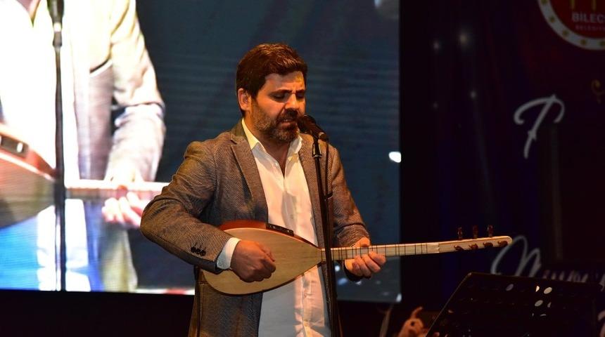 Sanat&ccedil;ı Ender Balkır şenliklerde sahne aldı