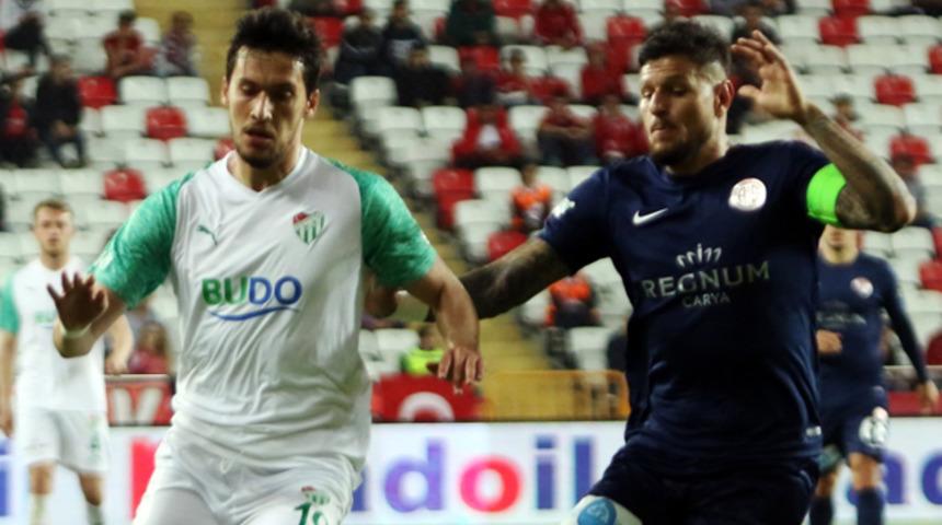 Antalyaspor, Diego ile 2 yıllık s&ouml;zleşme uzattı