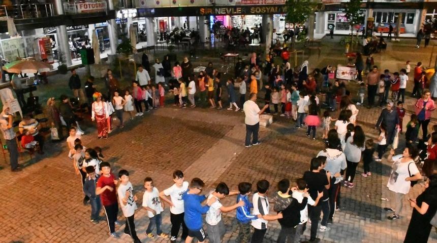 Ramazan eğlenceleri &ccedil;ocuklarla buluşmaya devam ediyor