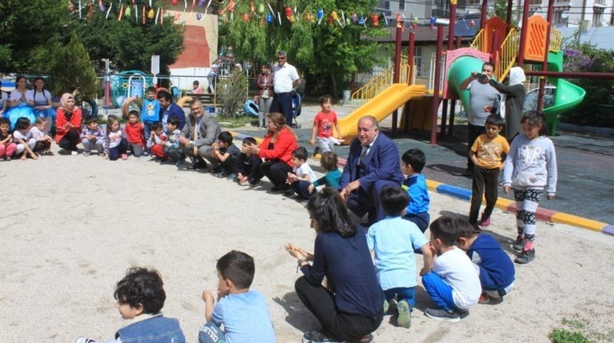 Minik &ouml;ğrenciler a&ccedil;ık havada doyasıya eğlendi