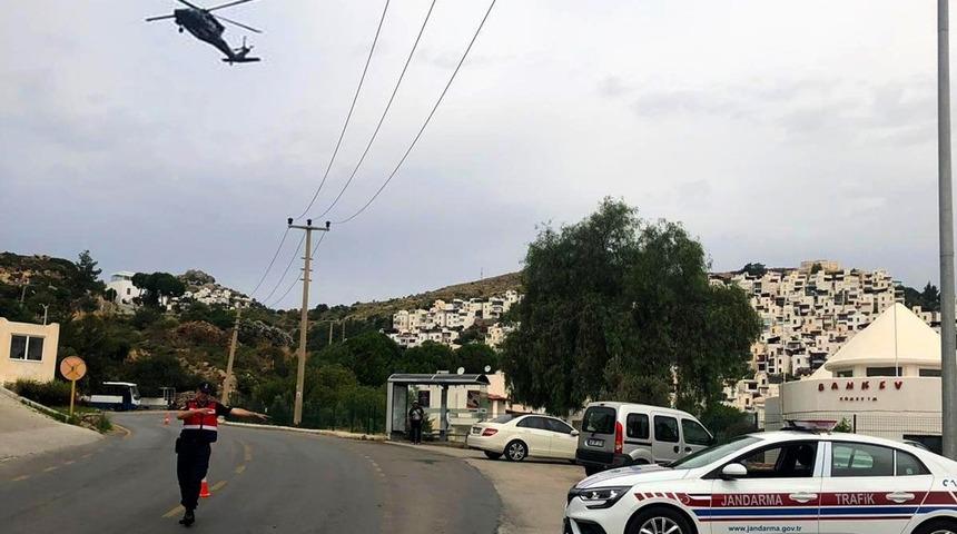 Jandarma’dan Bodrum’da helikopterli trafik denetimi