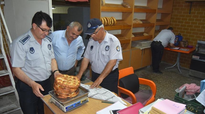 Salihli&rsquo;de fırınlara Ramazan denetimi