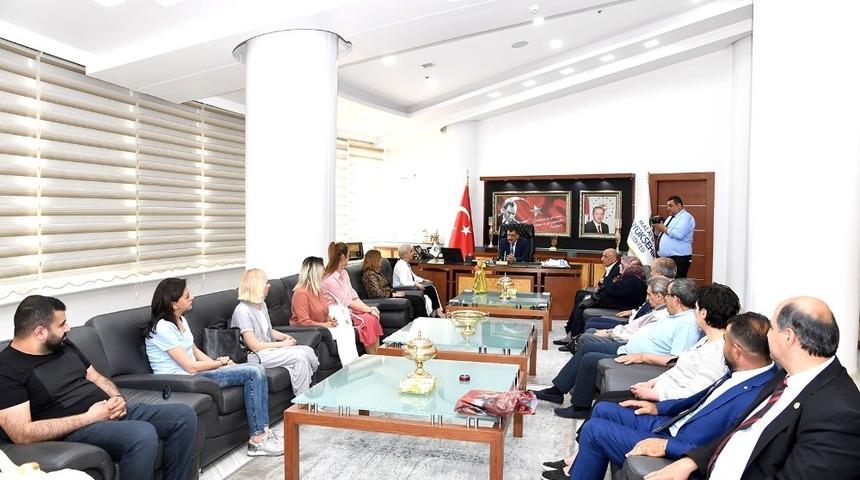 Himya&ccedil;der y&ouml;netiminden Başkan G&uuml;rkan&rsquo;a ziyaret