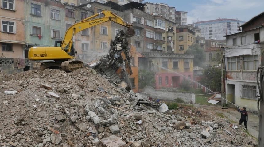 &Ccedil;&ouml;mlek&ccedil;i&rsquo;de yıkımlar yeniden başladı
