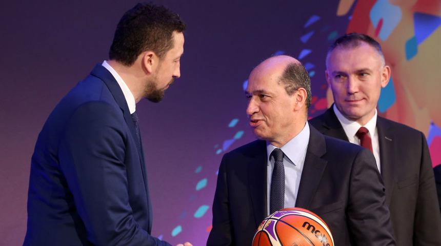 Hidayet Türkoğlu'ndan Turgay Demirel'e cevap