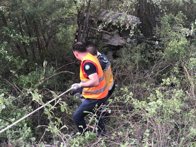 Muğla'da şarampole devrilen traktörün sürücüsü öldü