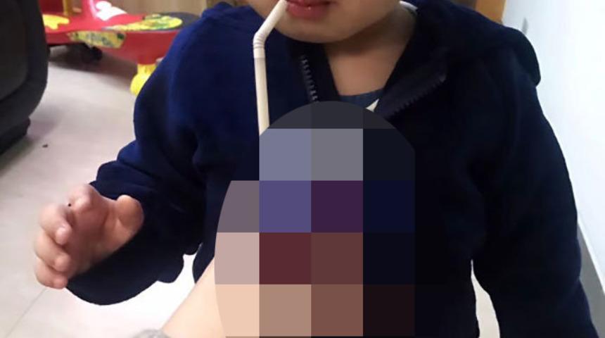 Bu anne işi çözmüş! İlaç içmeyen çocuğuna öyle bir şey yaptı ki bir alkışı hak etti