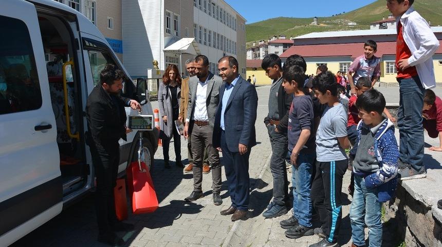 Bitlis&rsquo;te okullar arası atık pil toplama yarışması
