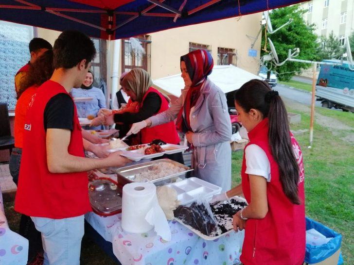 Gençlik merkezi evlere misafir oluyor G3