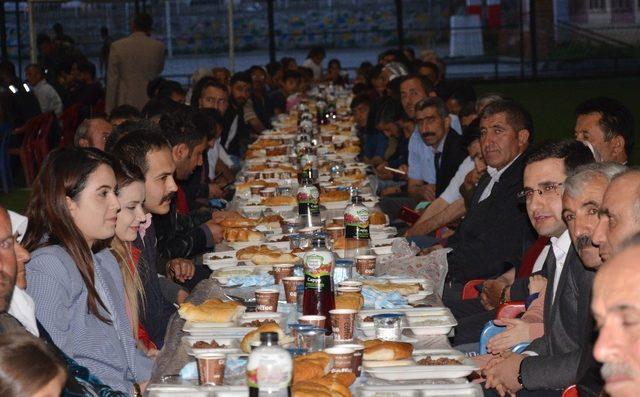 Beytüşşebap’ta şehit yakınları ve gaziler iftarda bir araya geldi