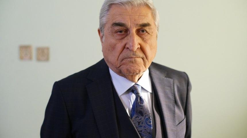 Cihat Tamer’in kardeşini evden itfaiye kurtardı