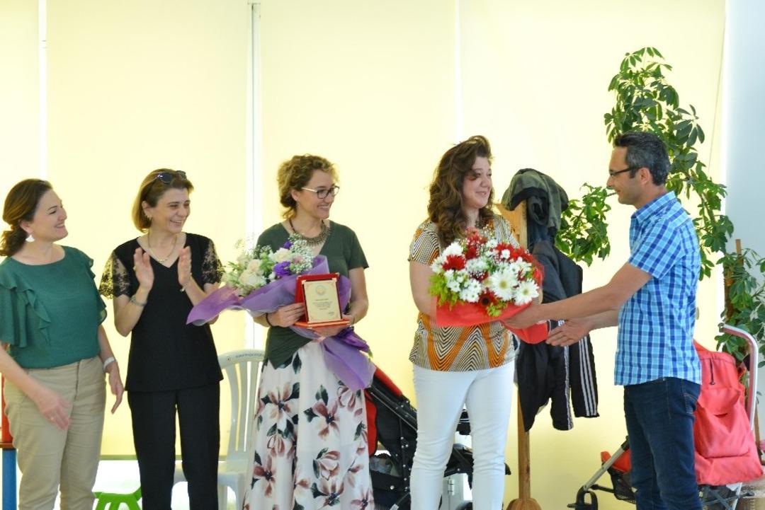 Zeytink&ouml;y&rsquo;de anne &ccedil;ocuk g&uuml;n&uuml;