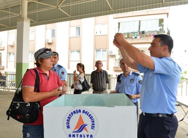 Kızıltopak’ta antika ve ikinci el pazarı için kura çekimi