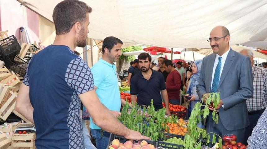 Kaymakam Aydın’dan pazar esnafı ziyareti