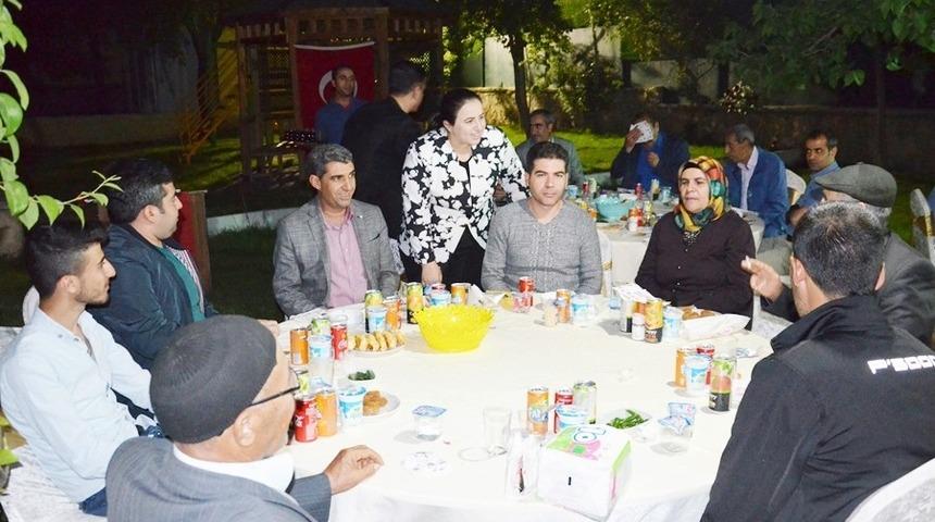 Çermik’te şehit aileleri onuruna iftar yemeği verildi