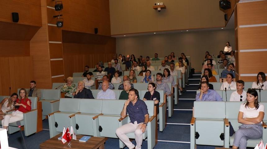 Manisa TSO’da dijital pazarlama fırsatları anlatıldı