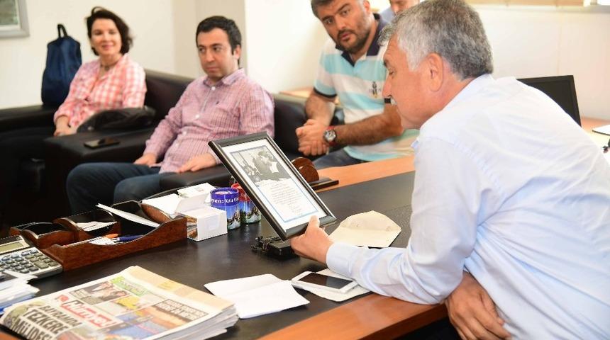 Oyunculardan Zeydan Karalar’a destek sözü