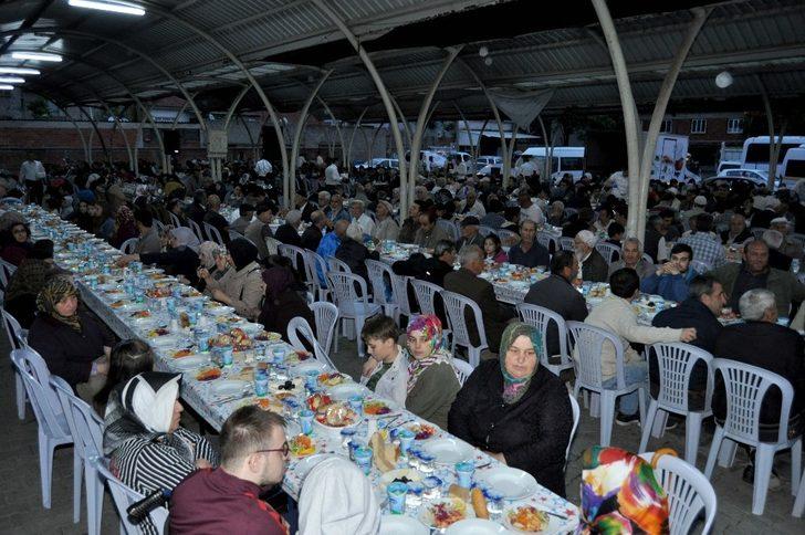 Lalaşahin’de ramazan bereketi G3