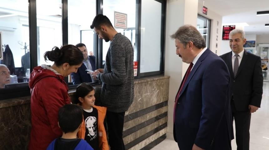 Melikgazi Belediye Başkanı Dr. Mustafa Palancıoğlu; &ldquo;Emlak vergisini 412228 posta &ccedil;eki hesabı ile &ouml;deyebilirsiniz&rdquo;