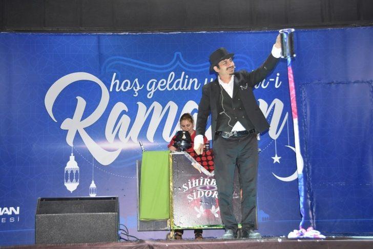 Başkan Çolakbayrakdar, Ramazan Coşkusunu Vatandaşlarla Birlikte Yaşıyor G3