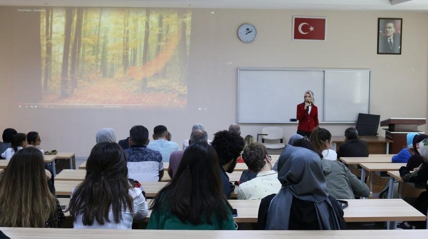 KTO Karatay’da “Bir Hakk Aşığı Ladikli Ahmet Hüdai” söyleşisi