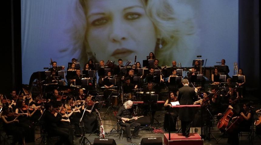 Samsun’da Cahit Berkay rüzgarı