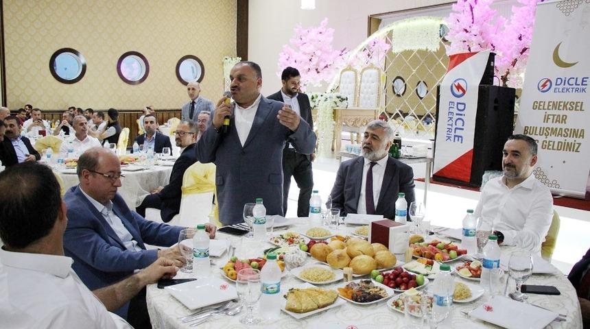 Dicle Elektrik ramazan buluşmalarını Batman ile tamamladı