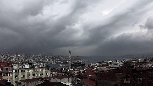 Yağmur bulutlarının yolculuğu böyle görüntülendi