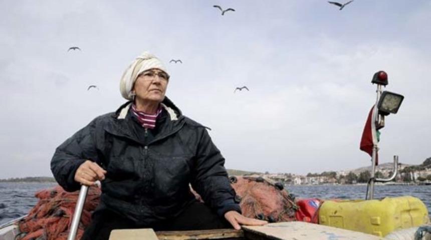 Vira Vira: Balık&ccedil;ı Kadınların Deniz Kokan Hikayesi