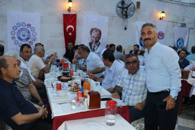 Türk Ulaşım-Sen üyeleri iftar yemeğinde buluştu