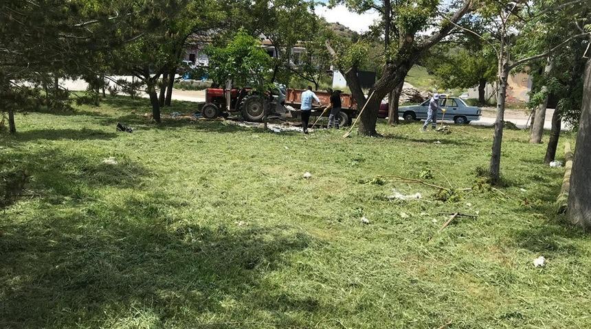 Sungurlu&rsquo;da mezarlıklar bakıma alındı