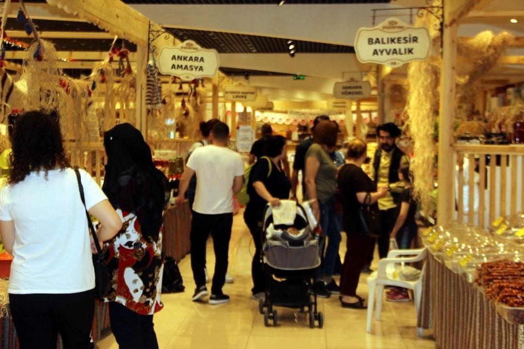 K&ouml;şk Sosyete Pazarı sadece Kayseri değil &ccedil;evre illere de hitap ediyor