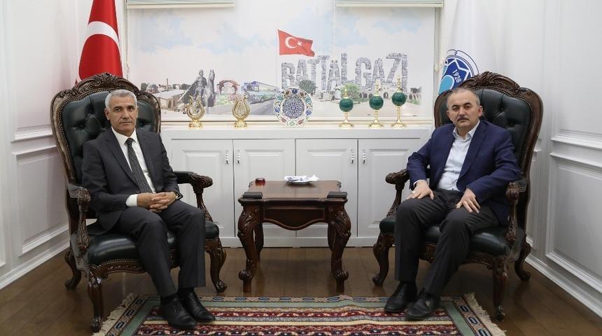 İlim Yayma Cemiyeti&rsquo;nden Başkan G&uuml;der&rsquo;e ziyaret