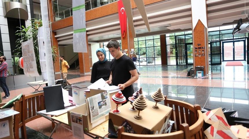 PAÜ Mimarlık ve Tasarım Fakültesi’nden yıl sonu sergisi