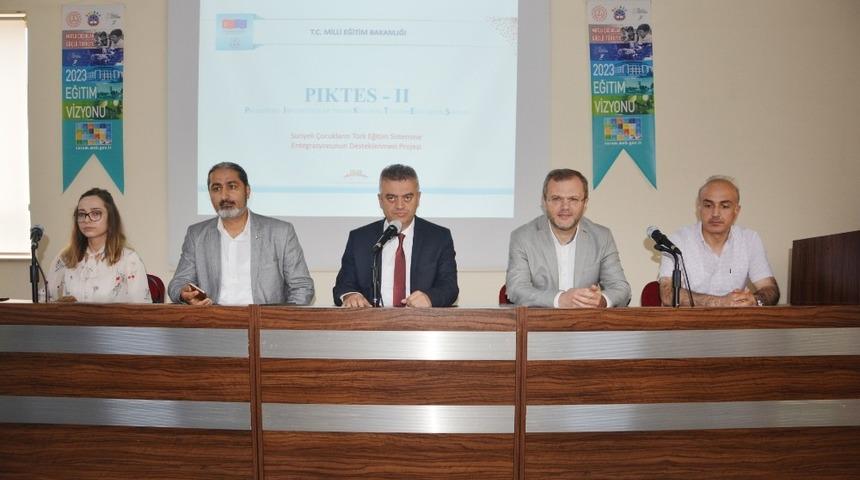 &Ccedil;orum&rsquo;da m&uuml;lteci &ouml;ğrencilerin eğitime entegrasyon &ccedil;alışmaları