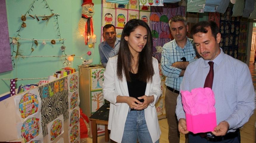 Anaokulu &ouml;ğrencilerinden yıl sonu sergisi