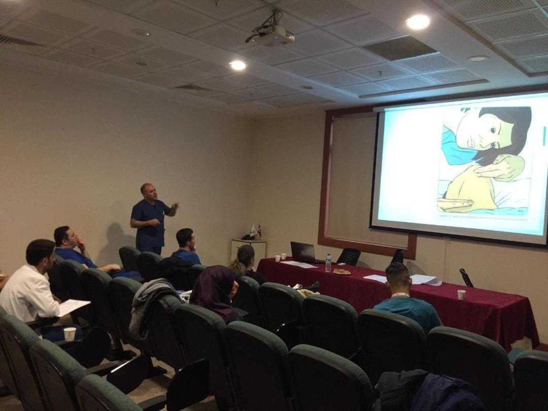 Yoğun bakım hemşireliği sertifika programı