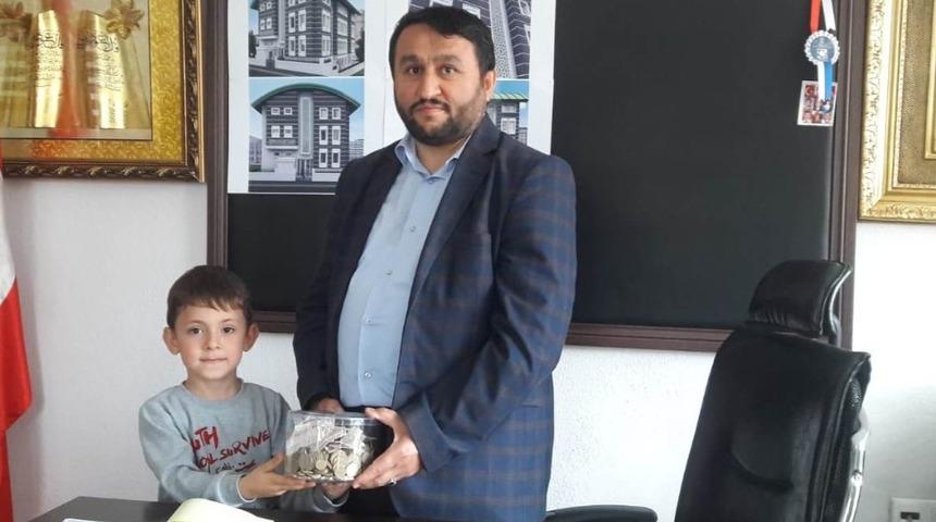 T&uuml;rkeli&rsquo;de "İlk Sadaka Kumbaram" etkinliği