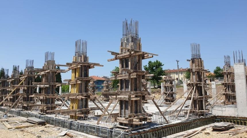 Uzuntarla K&uuml;lt&uuml;r Merkezi&rsquo;nde &ccedil;alışmalar s&uuml;r&uuml;yor