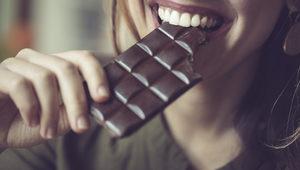 Rüyada çikolata yemek ne anlama gelir? Rüyada beyaz, fıstıklı çikolata yemek ne demek?
