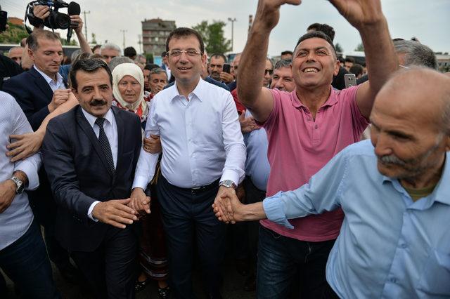 Ekrem İmamoğlu Tuzla da özel halk otobüsü şoförleriyle bir araya geldi 1