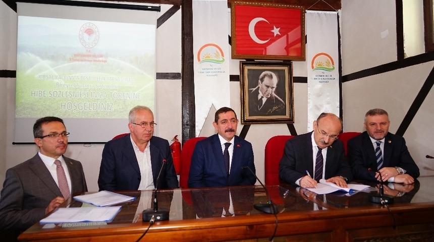 Tarım İl M&uuml;d&uuml;rl&uuml;ğ&uuml;&rsquo;nde 231 proje sahibiyle hibe s&ouml;zleşme imzalandı