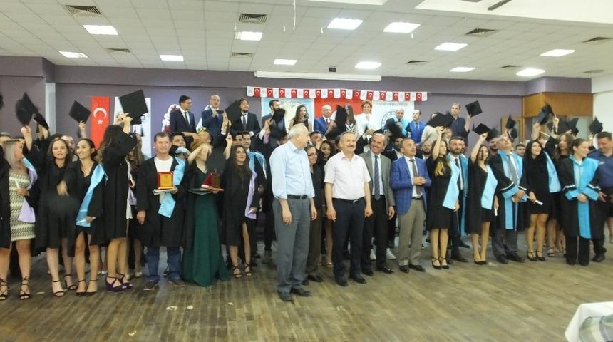 BA&Uuml; Burhaniye MYO da 25. mezuniyet coşkusu